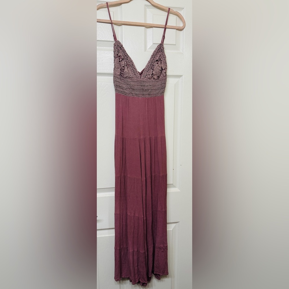 Il LA Illa Jumpsuit Mauve Embroidered Spaghetti Strap Tie Back Sleeveless Small